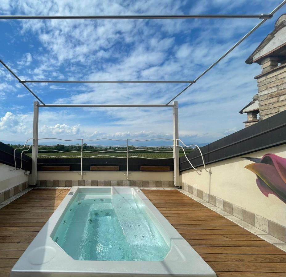 Massoni Bed And Breakfast Peschiera del Garda Dış mekan fotoğraf